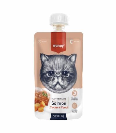 Wanpy Tasty Meat Paste Super Premium Pouch with Salmon, Chicken & Carrot is the Complete & Balanced Nutrition for Your Cat