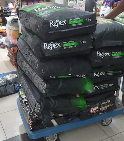 Reflex Plus Adult Cat Food Chicken 15kg
